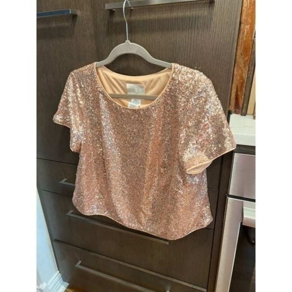 Watters & Watters gold top size 18